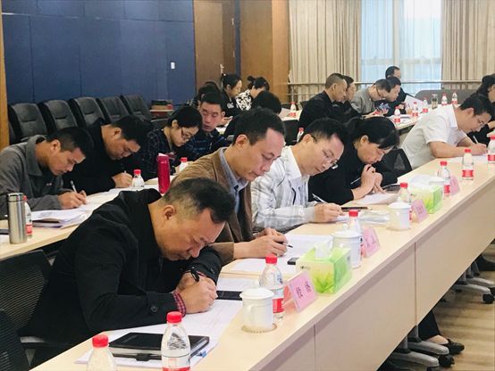 自贡高投集团举办安全生产知识培训班
